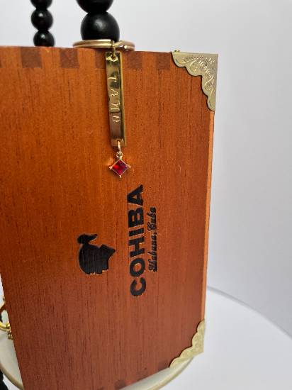 product Cohiba slide sm side .jpeg