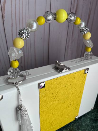 Summertime Yellow