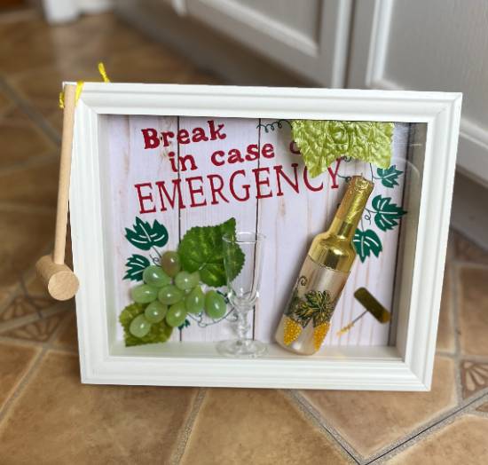 White Wine Emergency 3D Frame