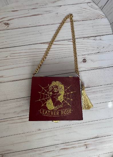 product Skull rose front w: chain .jpeg